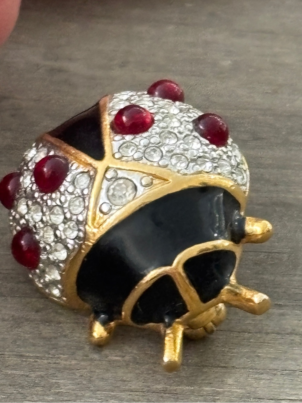 Vintage Joan Rivers Gold Tone Enamel Rhinestone Ladybug Brooch - Picture 3 of 9